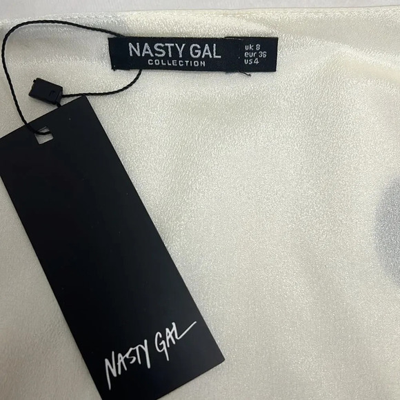 NWT Nasty Gal Women’s Polka Dot Wrap Midi Dress size 8 - Picture 10 of 11